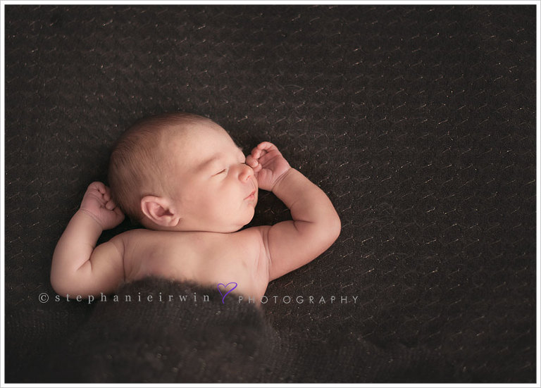 Quentin-Toronto-Newborn-Photographer-02