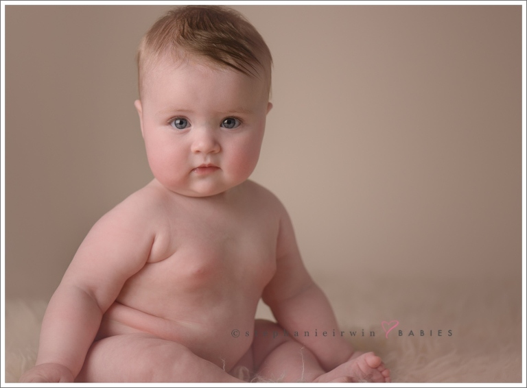 Ajax baby photographer captures adorable image of 6 month girl