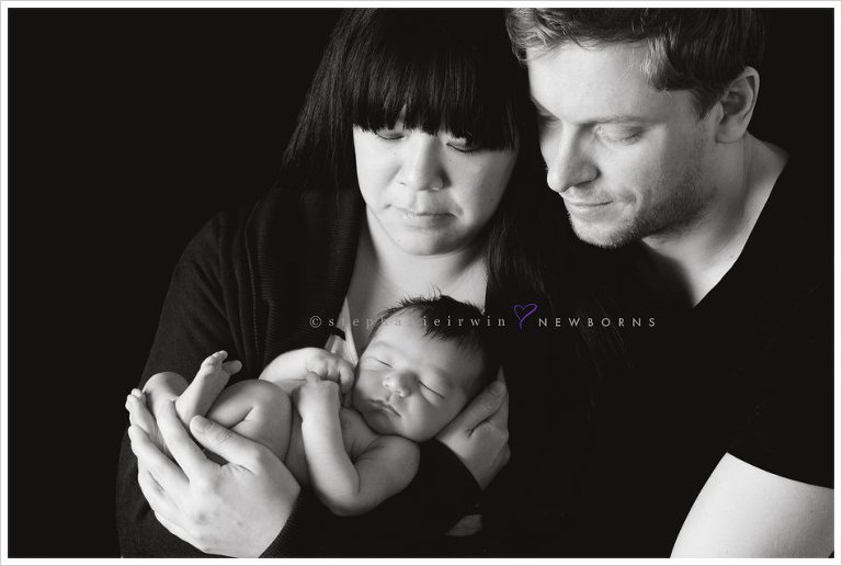 family image by Markham newborn photographer Stephanie Irwin
