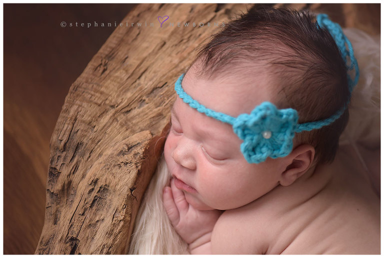 newborn photographer in Uxbridge ON